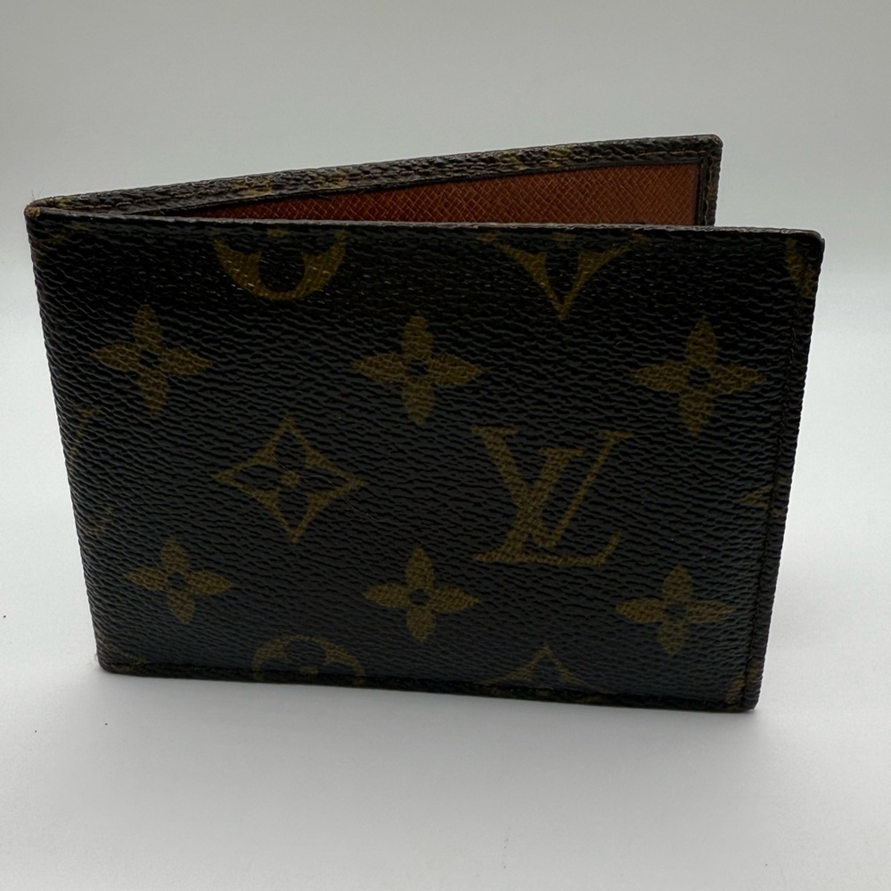 Authentic Louis Vuitton Monogram Bi fold card case